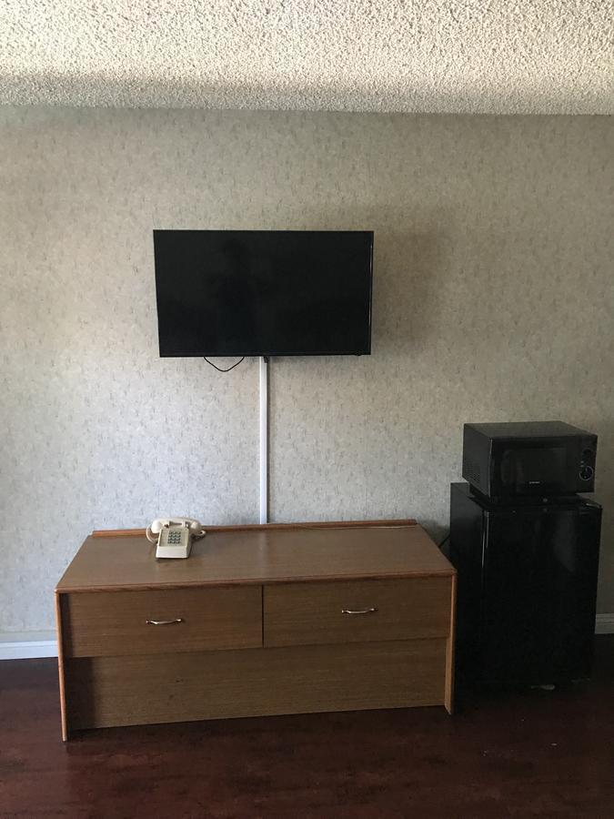 Akua Motor Hotel Anaheim Eksteriør billede
